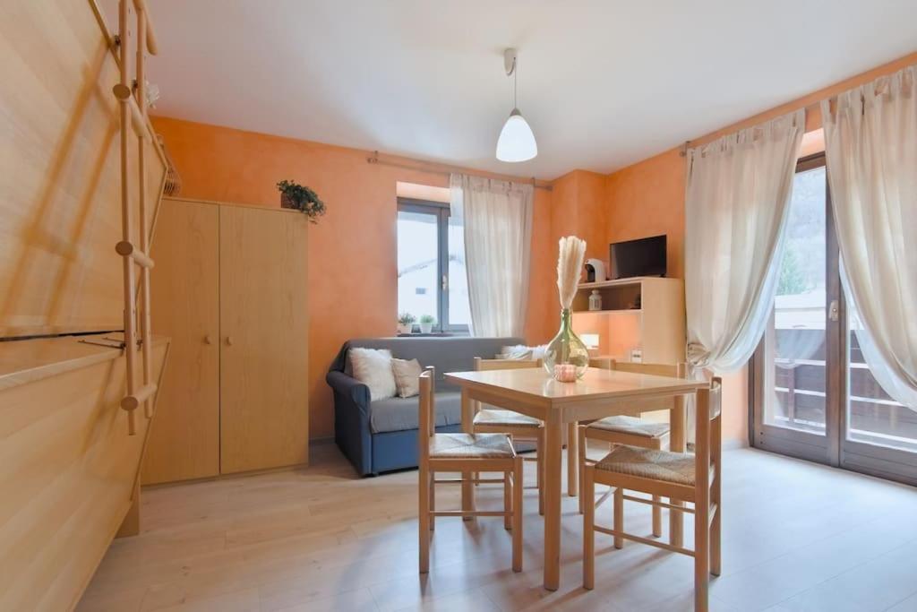 Aprica Alpine Loft Centralita E Park Free Екстер'єр фото