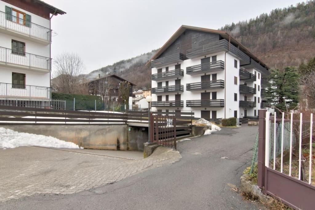 Aprica Alpine Loft Centralita E Park Free Екстер'єр фото